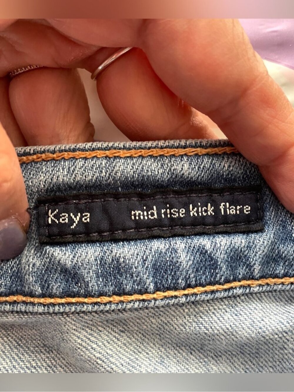 Citizens of Humanity Kaya Mid-Rise Kick Flare Patchwork Jeans - 28" - Picture 8 of 15